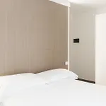 Guest house Flamingo 3*