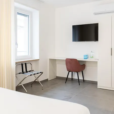 Flamingo 3* Matera